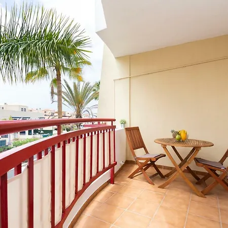 Homelike Beautiful Palm-mar Pools Апартаменты